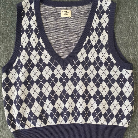 Sunday Best Sweaters - Sunday Best blue plaid crop vest, size small